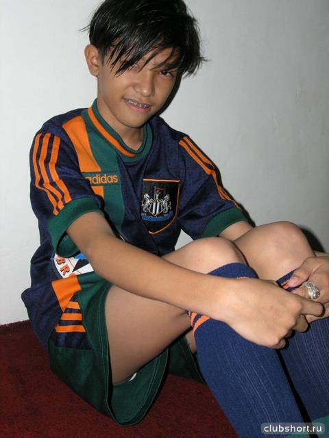 8440_asian-boys-in-shorts-ru-124.jpg